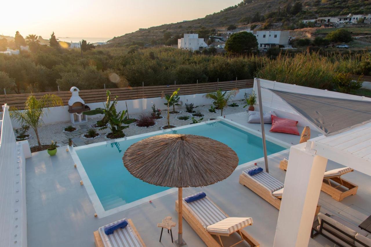 Paros Elitas Villas Zewnętrze zdjęcie